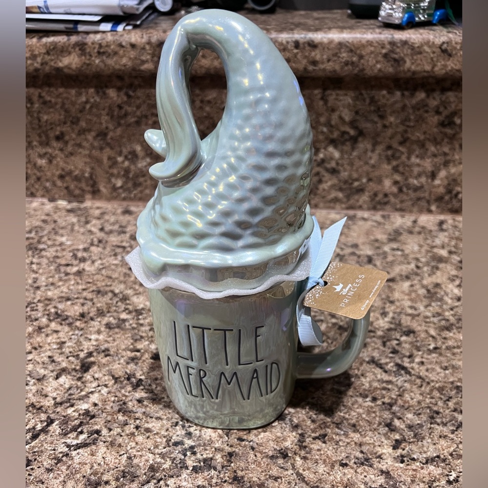 Brand new Rae Dunn Disney Little Mermaid mug